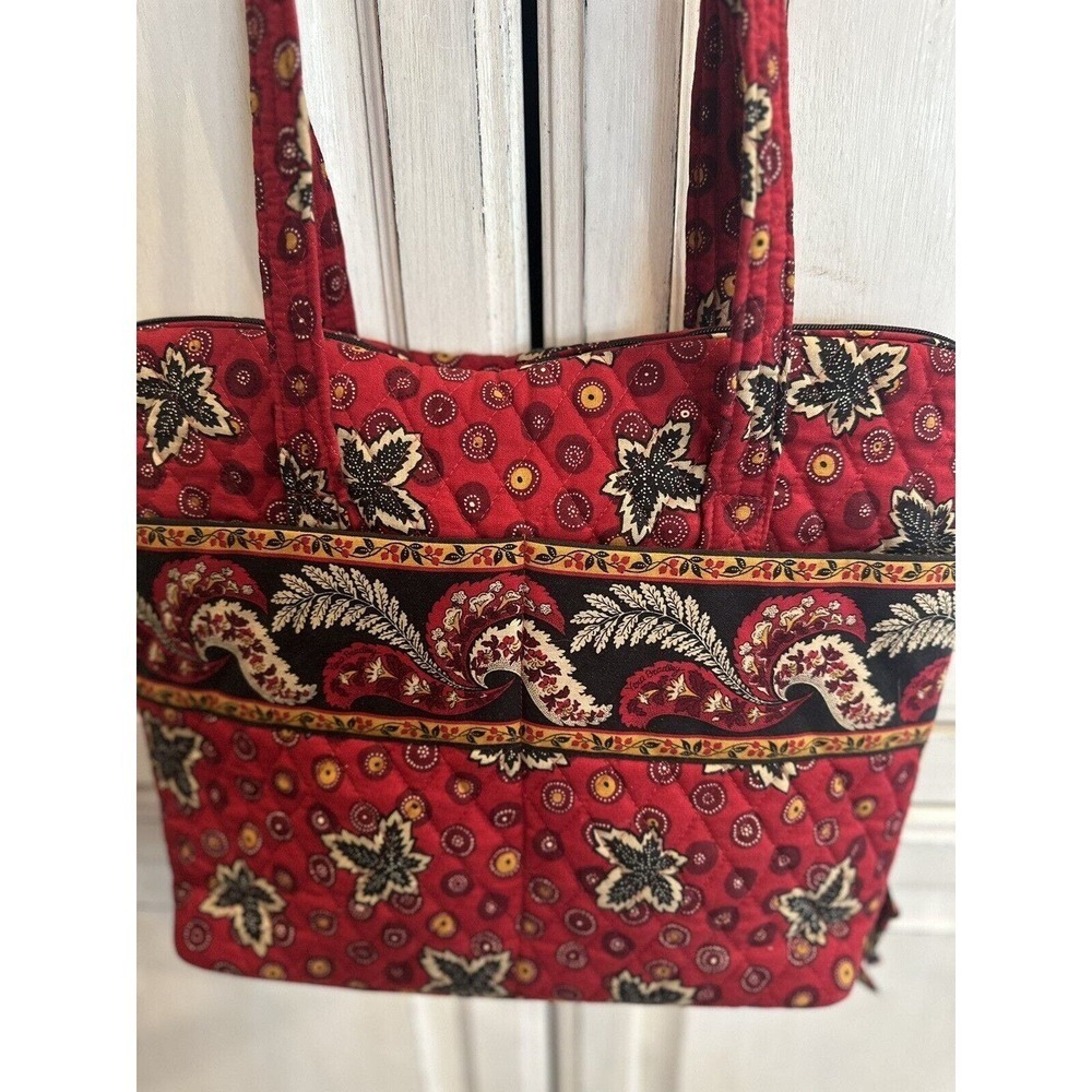 Large Vera Bradley Shoulder‎ Bag Retired Red Coin Pattern - Picture 2 of 7